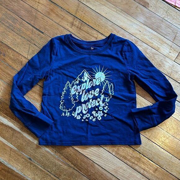 So Girl’s Dark Blue Favorite Boxy Tee “Explore Love Protect” Size Small (7) - Picture 1 of 4